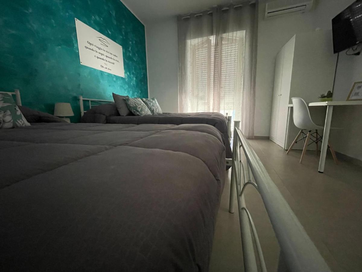 Tutta Nata Storia Apartment Napoli Exterior foto